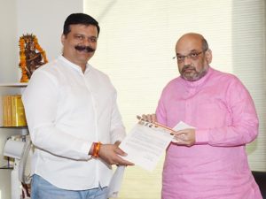 Kunwar_Pranav_Singh__Champion__ji_and_Amit_Shah_ji