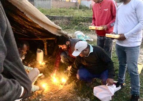 सहसपुर विधानसभाः युवा कांग्रेसी राकेश नेगी ने गरीब बच्चों संग बांटी दीपोत्सव की खुशियां