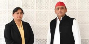 pallavi patel and akhilesh_yadav