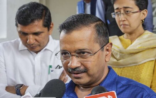 दिल्ली बजट 2023: अरविंद केजरीवाल के आरोप पर बीजेपी का पलटवार, खुलासा करते हुए बता दी पूरी टाइमलाइन