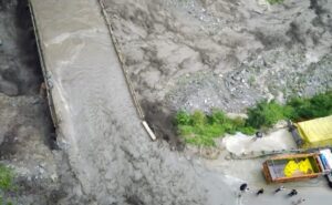 j9e26fr_himachal-pradesh-heavy-rain-cloudburst_625x300_25_June_23